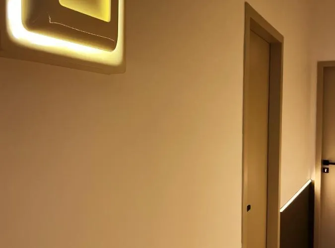 Hotel La Potiniere Hyeres